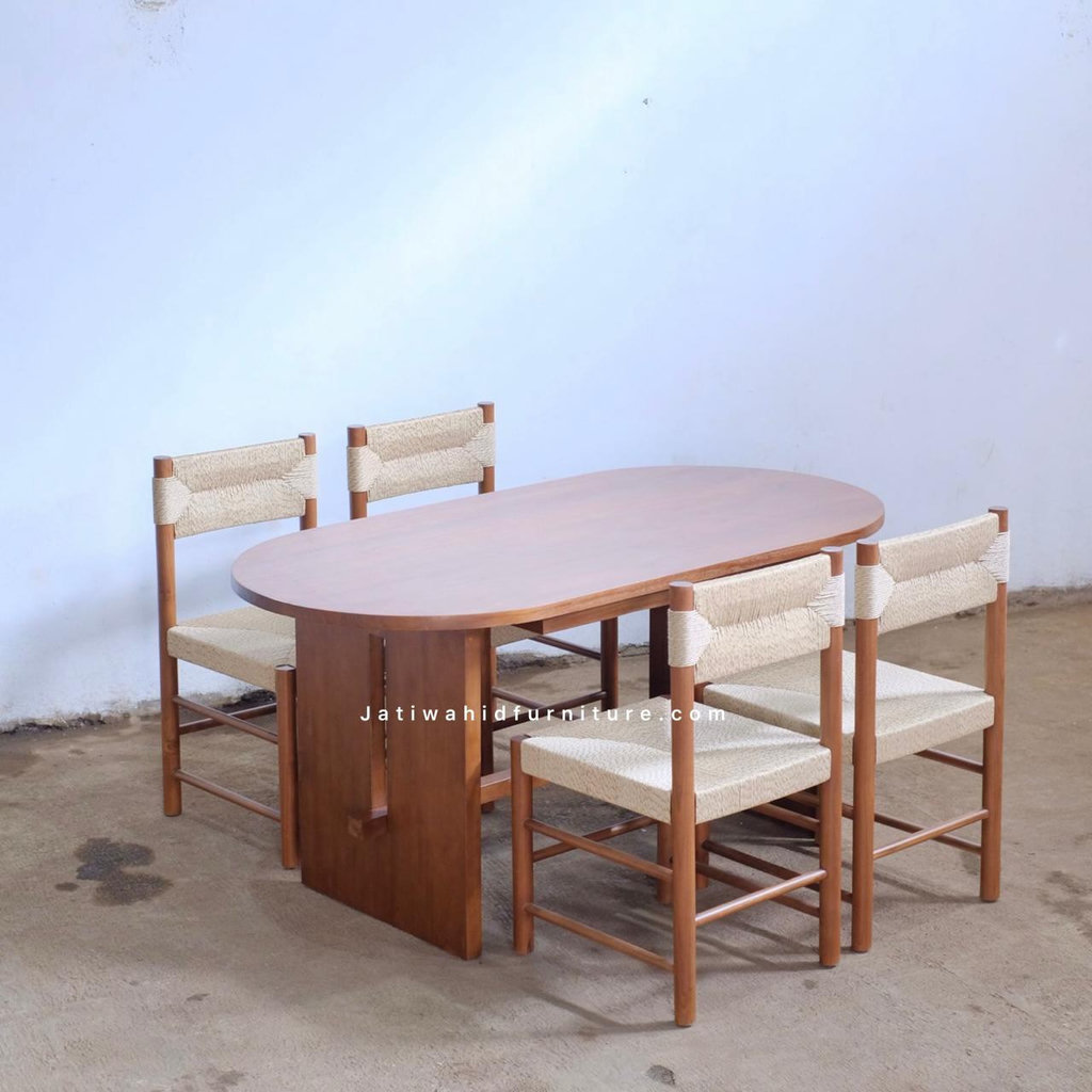 Meja Makan Minimalis Kombinasi Anyaman