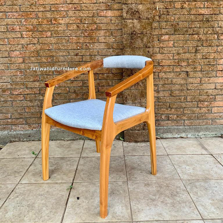 Kursi Cafe Retro Modern