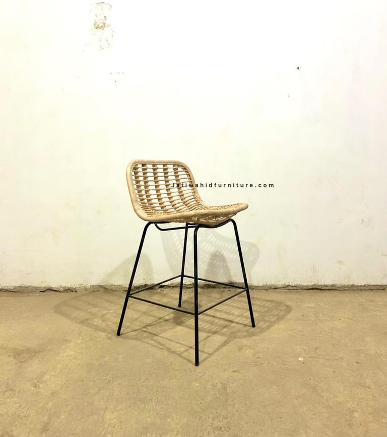 Kursi Bar Stool Industrial