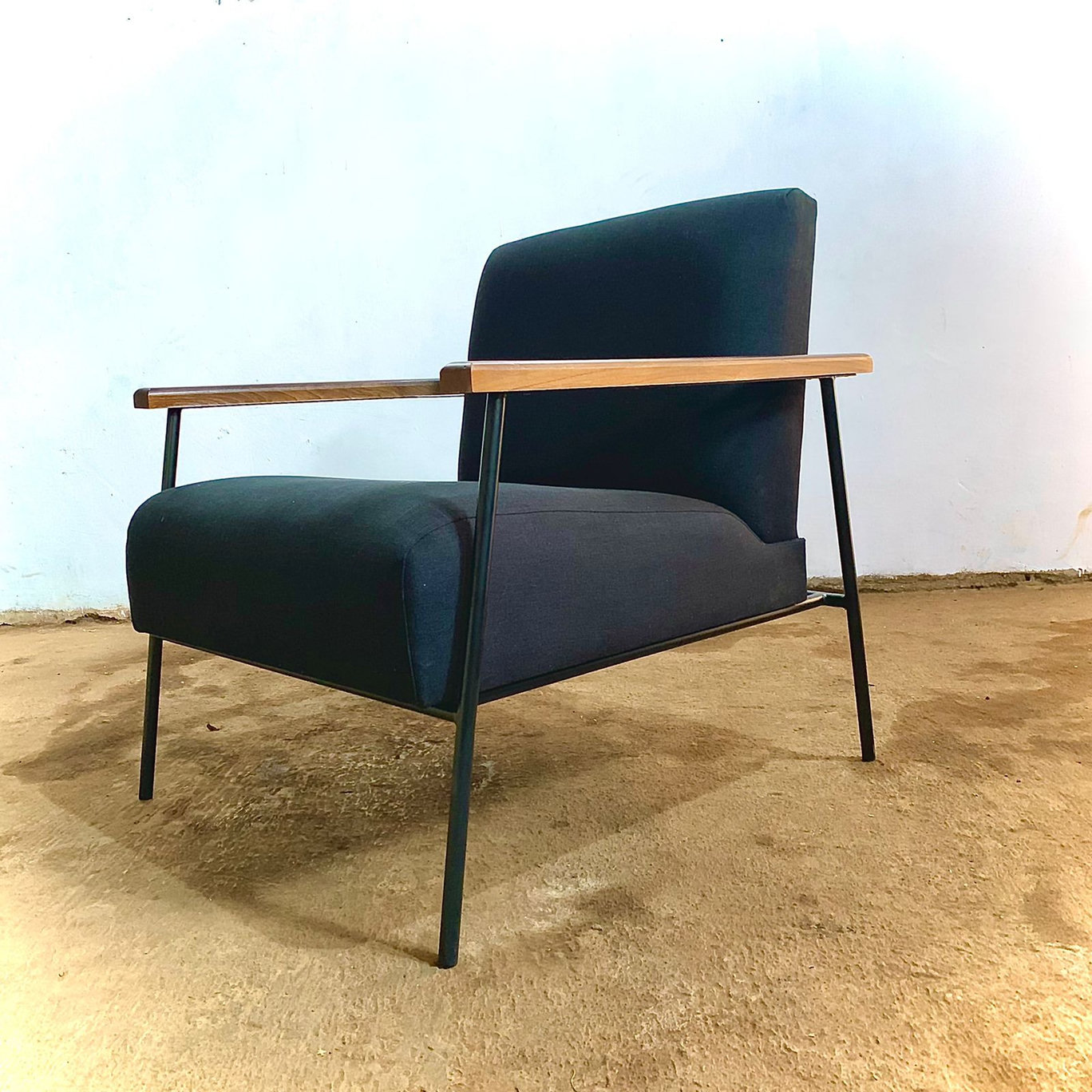 Kursi Sofa klasik ArmChair