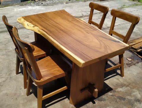 Set Kursi Makan Kayu Trembesi 4 kursi,Set Kursi Makan Kayu Trembesi,beli papan lebar kayu trembesi,cari meja makan,Set Kursi Makan Kayu solid,daftar harga meja makan,furniture cafe,furniture kayu solid,kursi makan kayu solid,set meja makan kayu suar,set meja makan kayu trembesi 4 kursi,set meja makan kayu trembesi 4k,meja makan kayu utuh,model meja makan terbaru,desain set kursi makan kayu trembesi tahun ini,meja makan cafe,set meja makan kayu meh,harga meja makan solid trembesi,jual kayu trembesi,meja cafe minimalis,set kursi makan minimalis kayu trembesi,set meja makan minimalis kayu trembesi solid