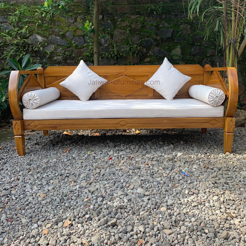 Bale-bale Minimalis jati Terbaru,Bale-bale Minimalis jati,kayu jati,berbahan kayu jati,bale-bale kayu jati,sofa kayu jati,furniture jepara,furniture terbaru,kursi sofa kayu jati,bale-bale kayu jati,bale-bale jati minimalis,bale-bale jati natural,sofa jati minimlis,bale-bale minimalis,bale-bale klasik terbaru