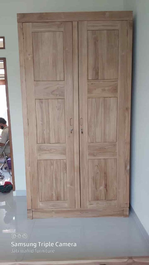 almari pakaian minimalis pintu 2