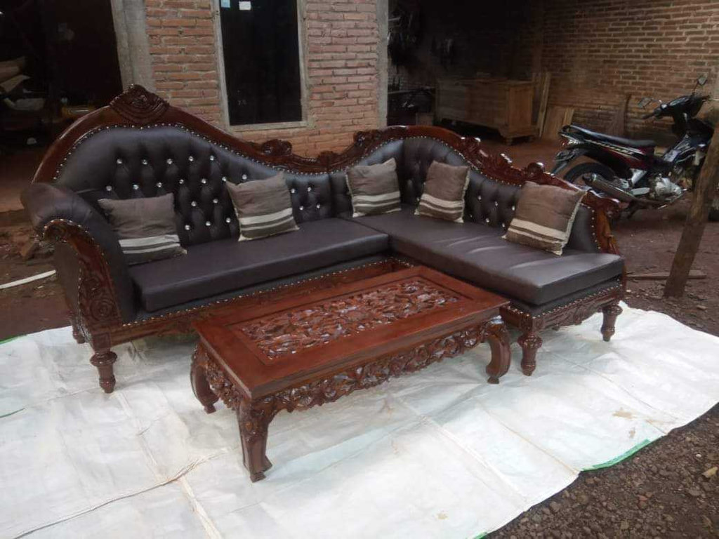 Sofa tamu sudut ukiran