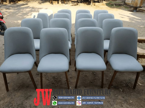 kursi cafe minimalis modern,kursi cafe minimalis,kursi cafe jati,kursi makan minimalis,kursi makan,set kursi makan jati minimalis,jual kursi makan terbaru,kursi cafe,interior cafe,harga kursi cafe terbaru,kursi makan modern