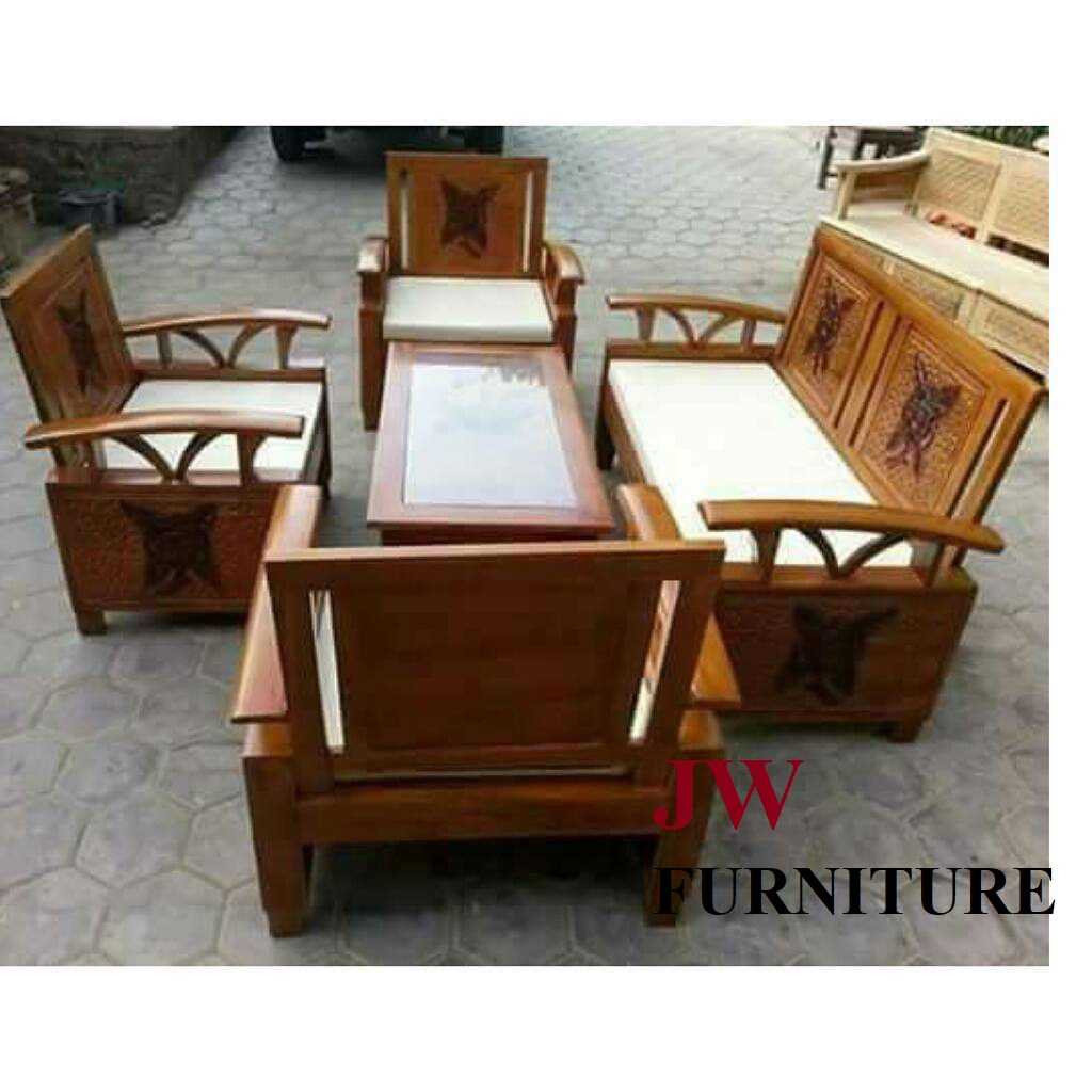 kursi tamu minimalis klasik,kursi tamu minimalis,kursi tamu ukir jati klasik,kursi tamu ukir jati,set kursi tamu ukir jati karawang,set kursi tamu karawang ukir mawar,jual set kursi tamu ukir klasik,harga kursi tamu ukir minimalis,set kursi tamu karawang minimalis