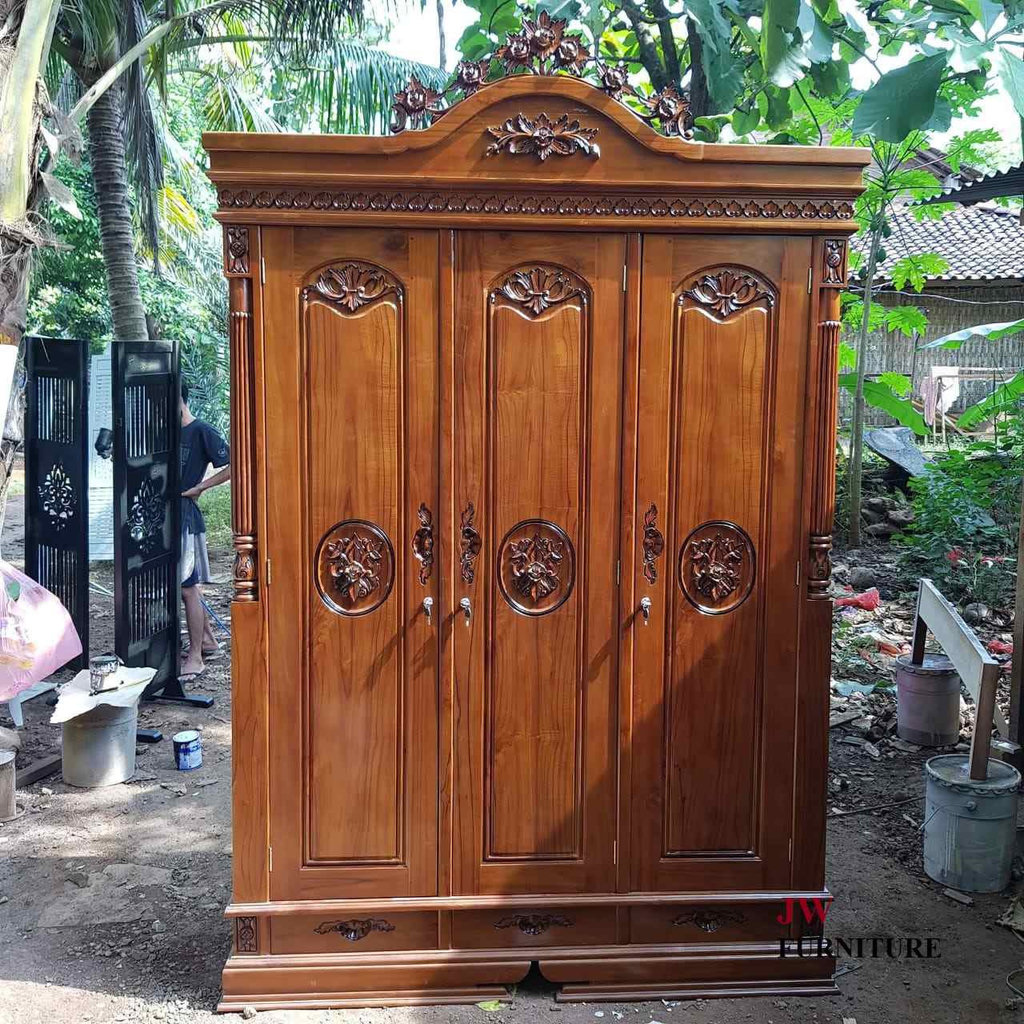 furniture jepara,lemari pakaian jati natural,lemari pakaian jati,jual almari pakaian jati termurah,harga lemari pakaian 3 pintu terbaru,almari pakaian klasik,almari pakaian jati modern,ruang kamar tidur modern
