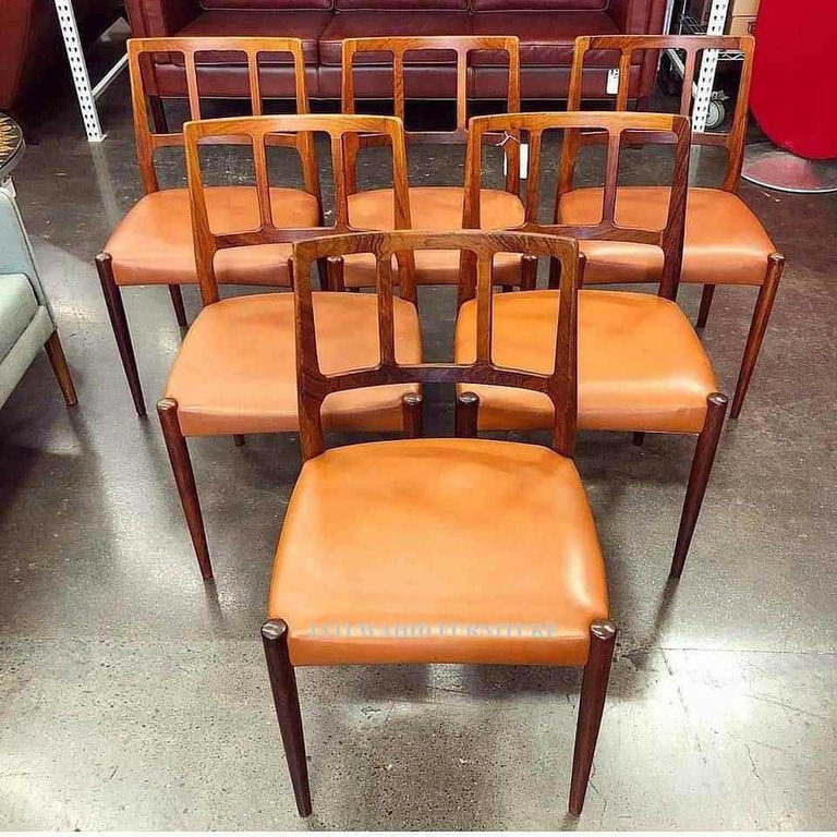 kursi makan jati terbaru,kursi makan jati,kursi makan,set kursi makan,kursi cafe jati,kursi cafe minimalis,kursi cafe retro,furniture jepara,jual kursi makan,kursi cafe rotan minimalis,kursi cafe rotan,kursi makan rotan minimalis,kursi makan rotan,kursi cafe,kursi makan,jual kursi cafe,aneka model kursi makan,desain interior cafe