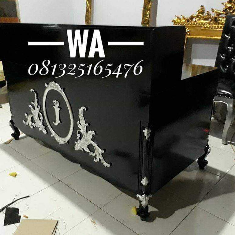 meja kasir jati clasic, meja kasir jati, meja kasir, meja kerja jati, meja kerja jati clasic, meja kasir mewah, meja kasir terbaru, meja, meja kasir unik, meja kasir custom, meja kasir ukir,meja kasir minimalis