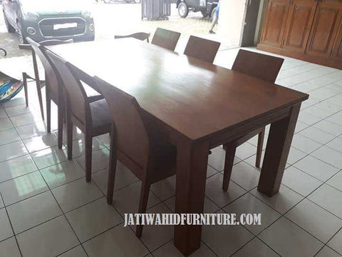 Set Kursi Makan Minimalis Jati Natural,Set Kursi Makan Minimalis Jati,Set Kursi Makan Minimalis,Set Kursi Makan,Set Kursi Makan murah,Jual Set Kursi Makan Minimalis Jati Natural,kursi makan,kursi makan murah,harga kursi makan,harga Set Kursi Makan,harga Set Kursi Makan Minimalis,jual meja makan,meja makan,hrga meja makan murah,kursi makan modern,ukuran kursi makan,harga kursi makan