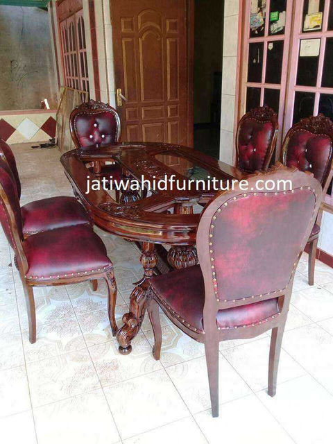 Meja Makan Ukir Jati Natural