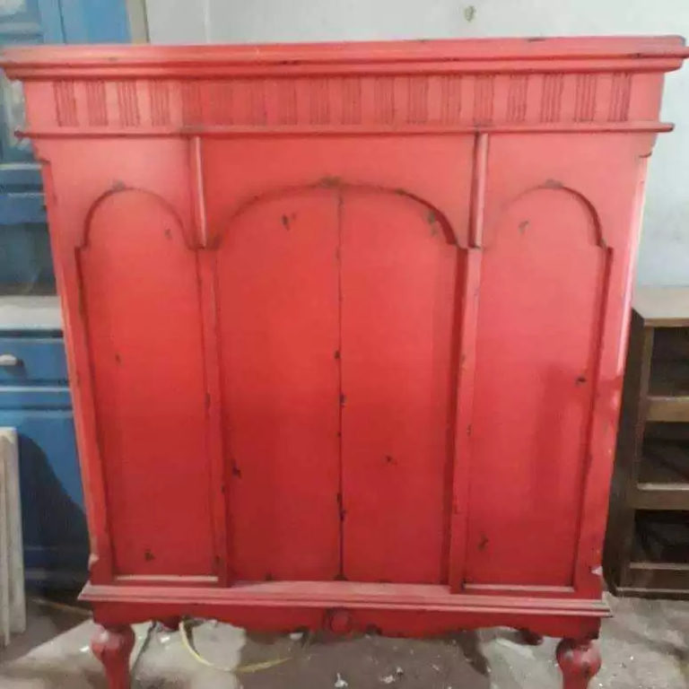 Almari handuk klasik warna merah kayu mahoni, Almari handuk klasik warna merah, Almari handuk klasik, Kayu Mahoni, warna merah, ALmari Handuk, Almari handuk Klasik, Jati Wahid Furniture