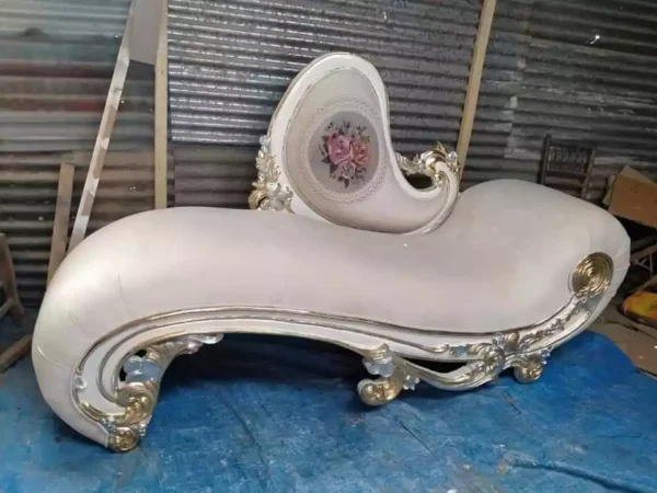 Furniture Sofa ukir mewah terbaru