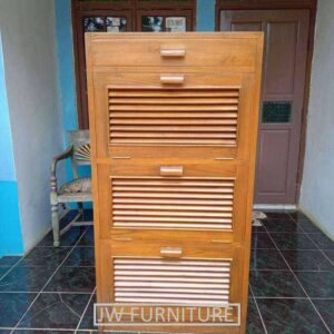 Rak Sepatu Kayu Jati Minimalis,rak sepatu kayu jati,rak sepatu kayu,rak sepatu minimalis,rak sepatu jati,rak sepatu kayu jati jepara,furniture jepara,kabinet,kabinet sepatu,rak sepatu,rak sepatu natural,rak sepatu finishing natural,rak sepatu warna natural,jepara furniture,kabinet Sepatu Kayu Jati Minimalis,kabinet sepatu kayu jati,kabinet sepatu jepara