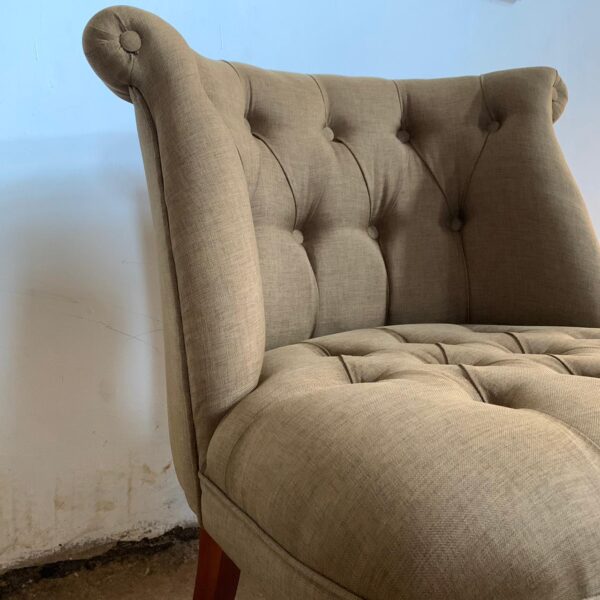 Kursi Sofa Minimalis Classic 1 seater,Kursi Sofa Minimalis Classic,kursi sofa 1 seater,kursi sofa santai,gambar kursi sofa,harga sofa minimalis,sofa bed minimalis,kursi sofa mninimalis,kursi sofa malas,kursi sofa terbaru,kursi sofa 1 dudukan,kursi sofa minimalis 1 dudukan,kursi sofa minimalis