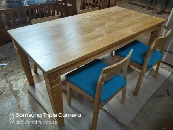 Meja makan minimalis jati bagus, 1