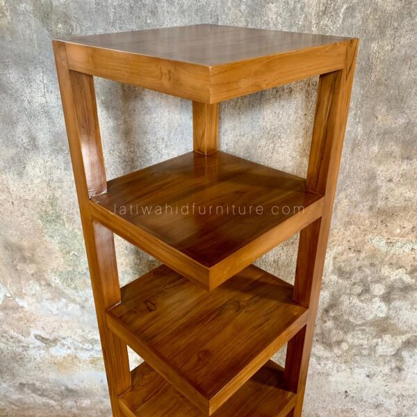 Rak Sudut Minimalis Multifungsi,rak sudut minimalis,rak buku,rak sudut jati,rak sudut warna natural,rak buku kayu jati rak hiasan, rak hias minmalis kayu jati,rak sudut serbaguna,furniture jepara,rak hias jepara,rak sudut minimalis no 1 di jepara,rak sudut murah,rak sepatu,intrior rumah,aksesoris rumah