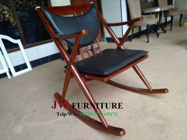 kursi goyang santai jati,kursi goyang santai,kursi goyang,kursi santai,kursi malas jati,kursi malas,harga kursi goyang,harga kursi malas,gambar kursi santai goyang,harga kursi goyang sofa,kursi goyang minimalis,kursi santai mewah,furniture jepara,kursi goyang bayi