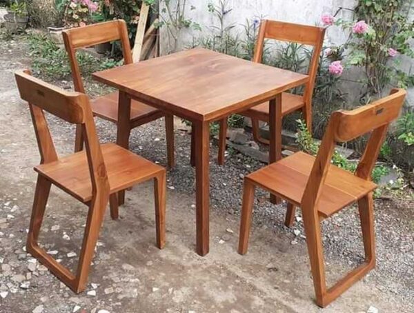 Set kursi makan terbaru