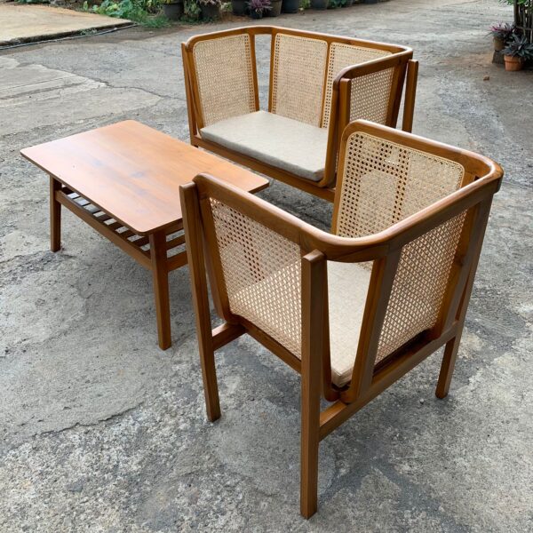 Set Kursi Tamu Minimalis Rotan,Set Kursi Tamu Minimalis Retro Rotan,Set Kursi Tamu Minimalis,set kursi dan meja tamu minimalis,kursi tamu minialis kayu jati,harga set kursi tamu minimalis,kursi tamu sofa,kursi tamu rotan,set kursi tamu minimalis kombinasi rotan,desain kursi tamu minimalis terbaru,harga kursi tamu minimalis terbaru.jual set kursi tamu minimalis,furniture jepara,set kursi tamu jati