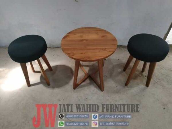 kursi teras bulat minimalis modern,kursi teras bulat minimalis,kursi cafe,kursi teras bulat,set kursi teras bundar,kursi teras jati,set kursi teras jati minimalis,kursi cafe minimalis,kursi minimalis jati,jual kursi teras,harga kursi teras jati