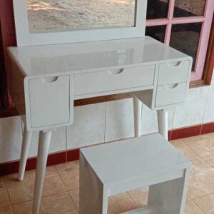 jual meja rias murah,meja rias minimalis terbaru,gambar meja rias,meja rias jati,meja rias kayu minimalis,meja rias minimalis cat duco, meja rias minimalis, meja rias minimalis putih, jual meja rias minimalis duco,harga meja rias minimalis duco,