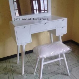 meja rias minimalis duco putih, meja rias minimalis putih, meja rias mahoni, meja rias minimalis,meja rias, jual meja rias, aneka macam meja rias, meja rias terbaru, meja rias bagus,meja rias vintage