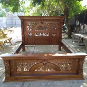 tempat tidur jati ukiran mewah