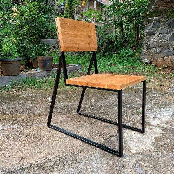 Kursi Cafe Minimalis Kaki Besi,Kursi Cafe Minimalis,bar stools,office chair,chair,gaming chair,computer chair,desk chair,kursi,kursi gaming,kursi kantor,kuirtsi minimalis,kursi cafe,kursi makan,kursi santai,kursi teras,kursi industrial,gambar Kursi Cafe Minimalis Kaki Besi,kursi taman,harga Kursi Cafe Minimalis Kaki Besi,harga kursi kantor,jual kursi makan