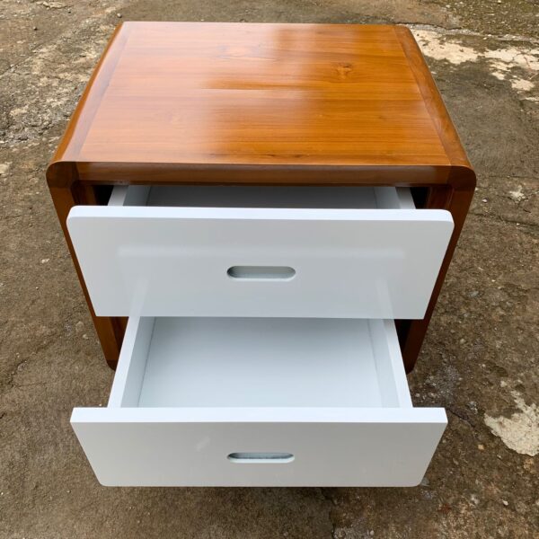 Nakas Minimalis Retro 2 Laci,Nakas Minimalis Retro,nakas,nakas minimalis,bufet kecil,bufet kecil minimalis,meja nakas,ukuran nakas,nakas minimalis modern,harga Nakas Minimalis Retro 2 Laci,jual Nakas Minimalis Retro 2 Laci,bufet jati,bedside table,bedside table minimalis,bufet minimalis kayu jati,nakas jati minimalis,furniture jepara,meja konsol minimalis