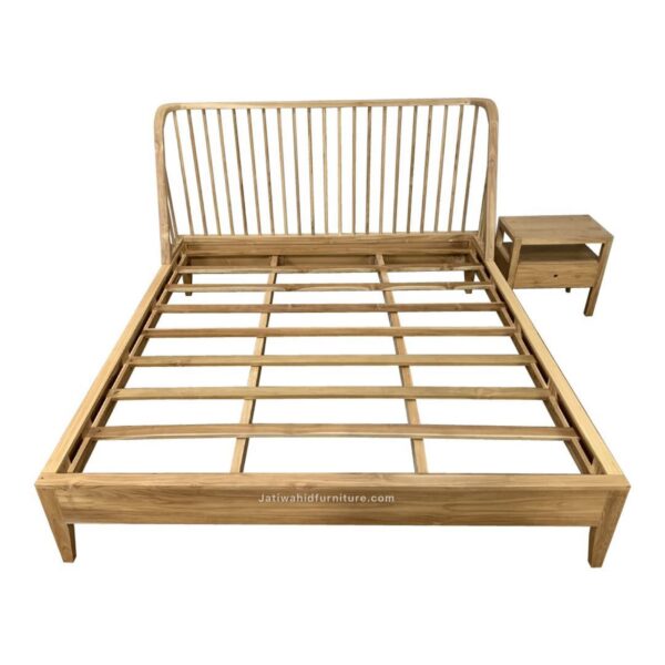 Tempat Tidur Kayu Minimalis Retro