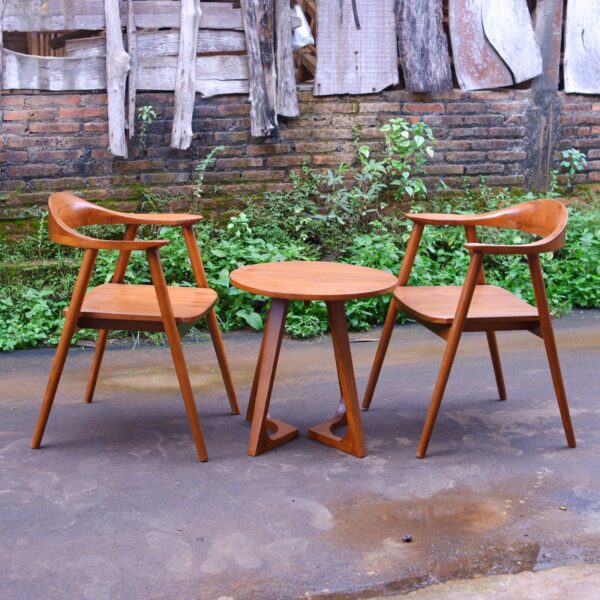Set Kursi Teras Retro Jepara