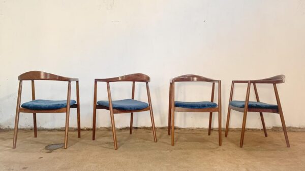Kursi Cafe Kayu Retro