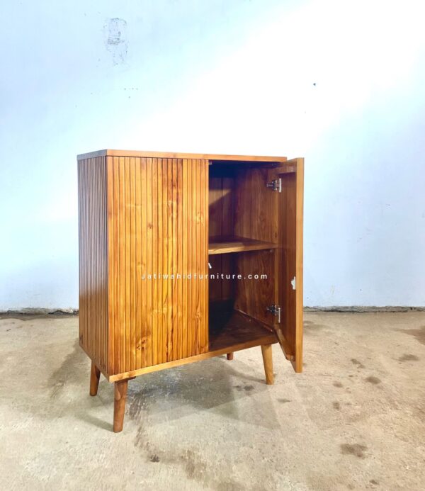 lemari kabinet minimalis salur,lemari kabinet minimalis,kabinet minimalis,kabinet minimalis salur,kabinet tv minimalis modern,kabinet tv modern minimalis,nakas minimalis,harga kabinet minimalis,kabinet minimalis kayu jati,furniture jepara