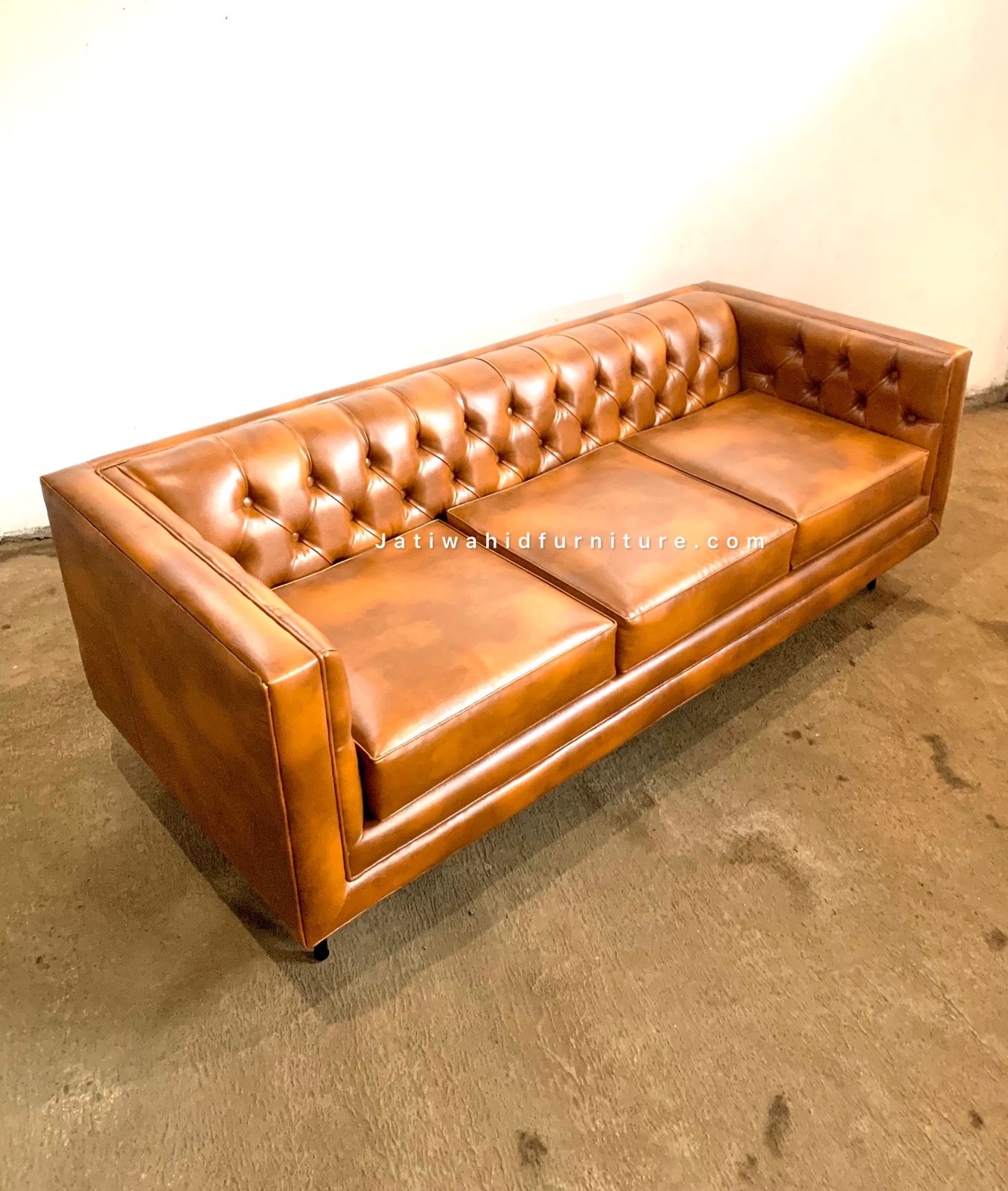 Minimalis Classic Sofa Modern